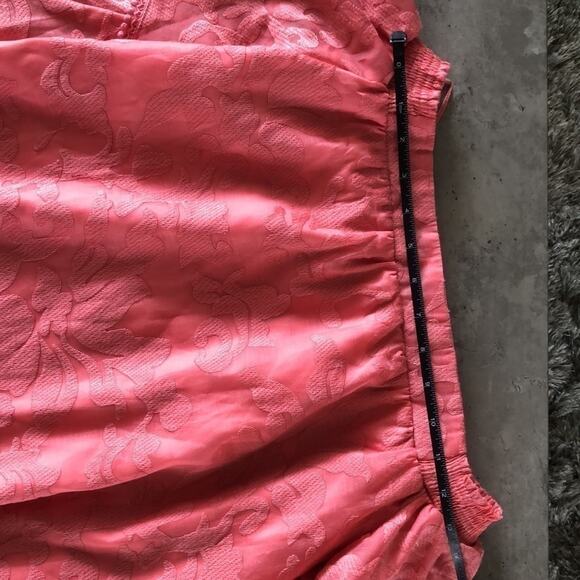 Devlin Sia Off Shoulder Jacquard Blouse - Picture 4 of 7